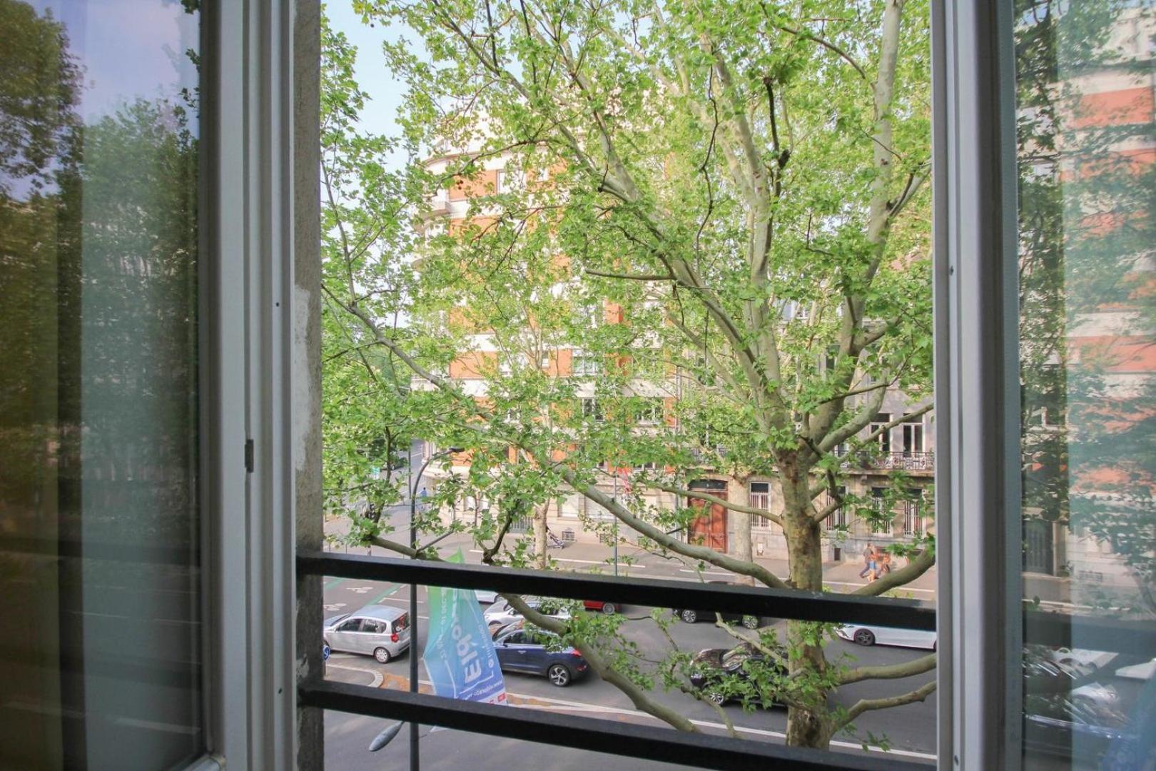 Charming Flats On The Grand Boulevard ลีลล์ ภายนอก รูปภาพ